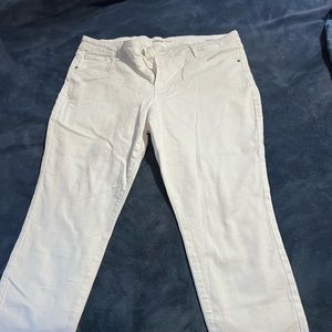 Old Navy Rockstar Super Skinny Size 16